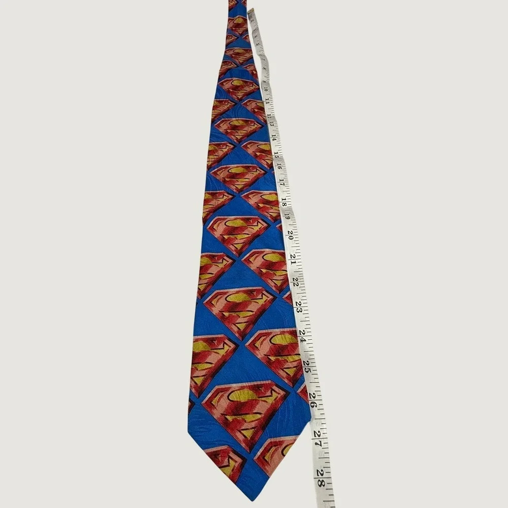 Vintage 1996 Superman DC Comics RM Style 100% Silk Novelty Neck Tie Blue USA